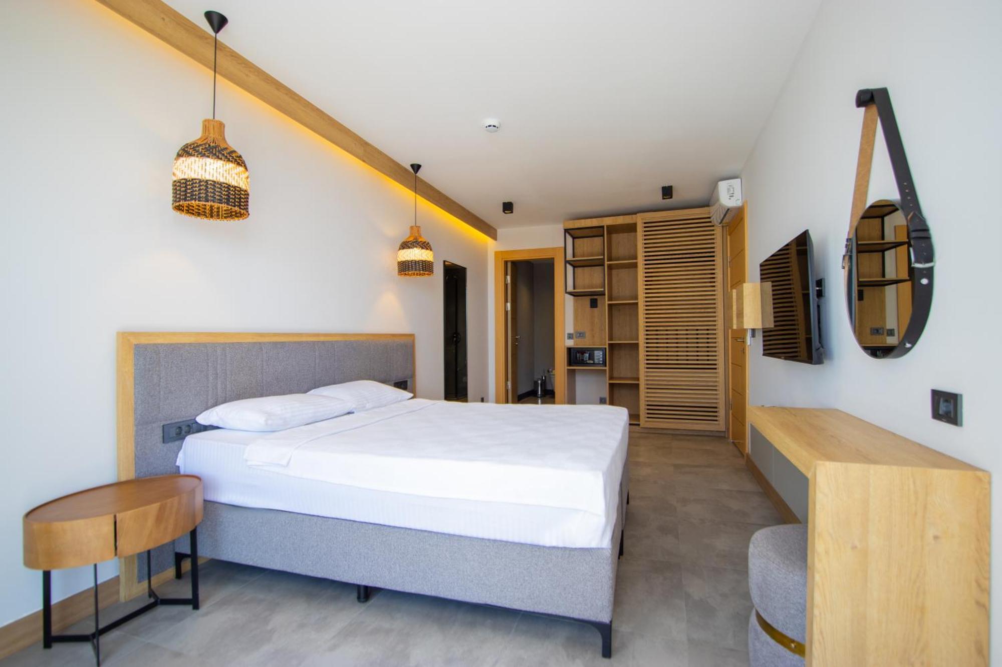 Asterina Hotel トゥルグトレイス エクステリア 写真