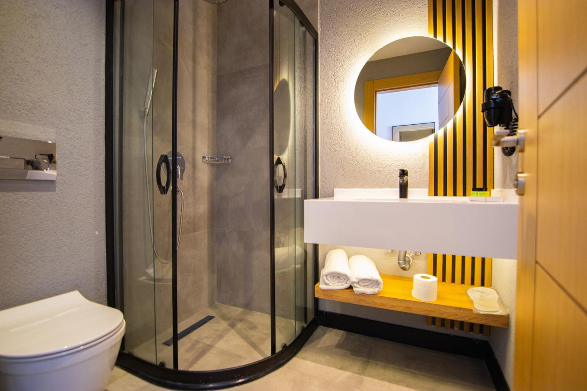 Asterina Hotel トゥルグトレイス 部屋 写真