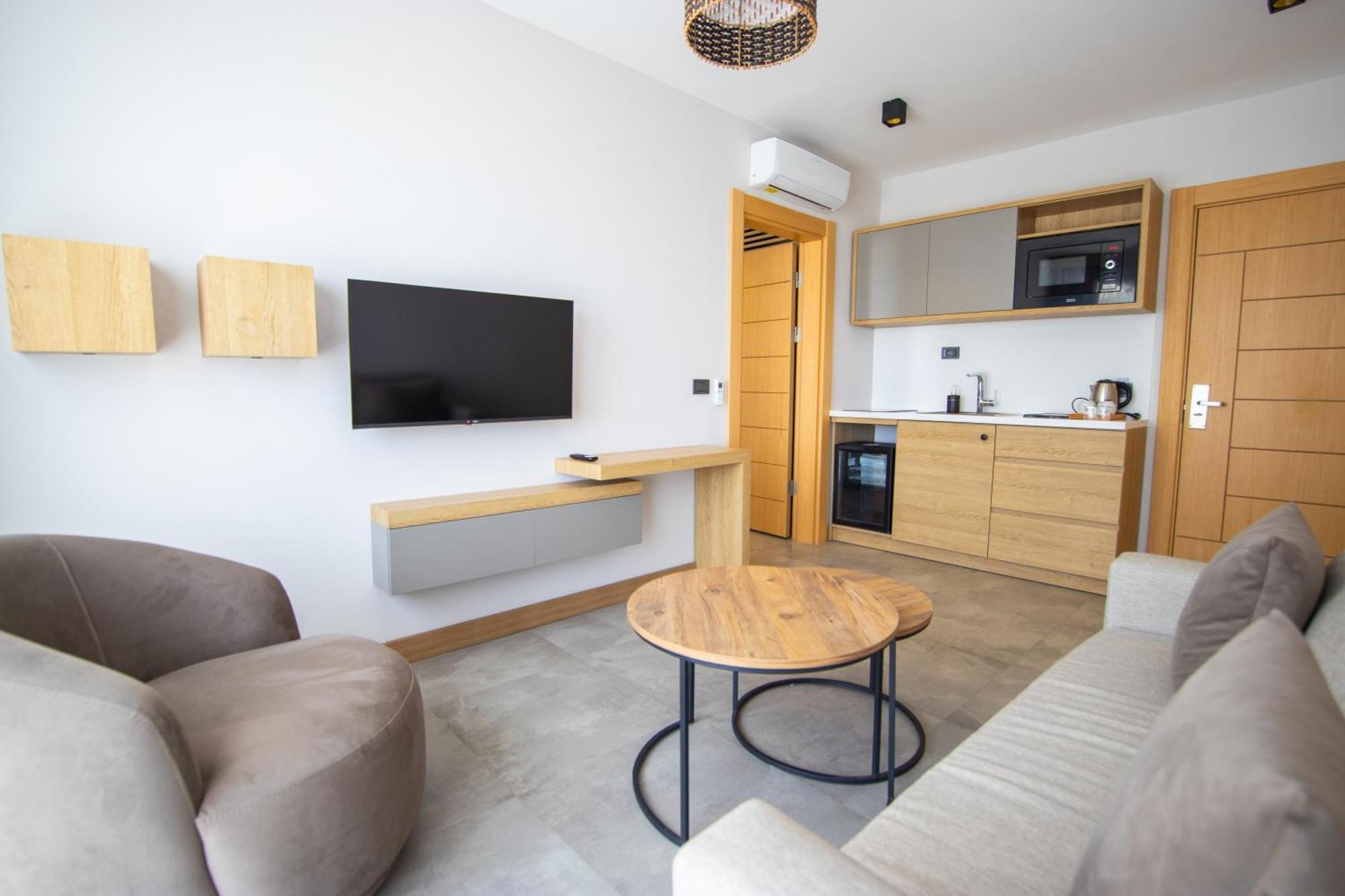 Asterina Hotel トゥルグトレイス 部屋 写真