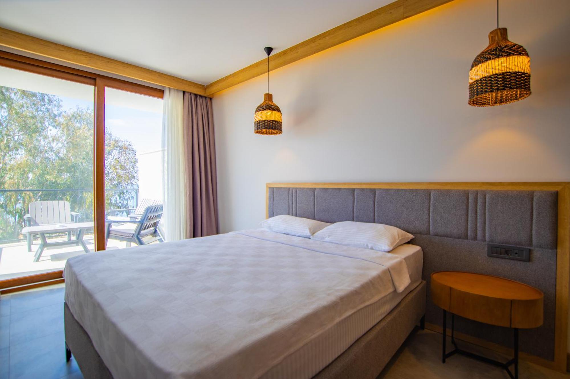 Asterina Hotel トゥルグトレイス 部屋 写真